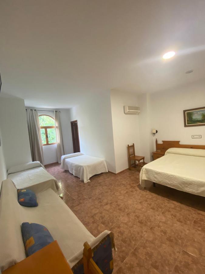 Hotel Meson Fuente Del Pino Olvera Exteriér fotografie