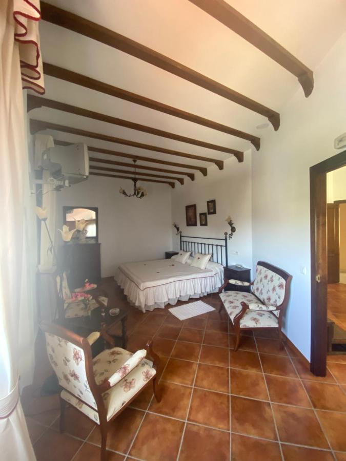 Hotel Meson Fuente Del Pino Olvera Exteriér fotografie